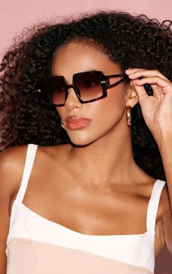 PrettyLittleThing Square Sunglasses*Oversized Square Lens Sunglasses