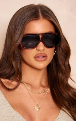 PrettyLittleThing Aviator Sunglasses*Slim Aviator Sunglasses