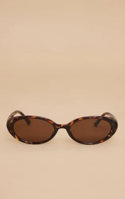 PrettyLittleThing Sunglasses*Small Oval Sunglasses
