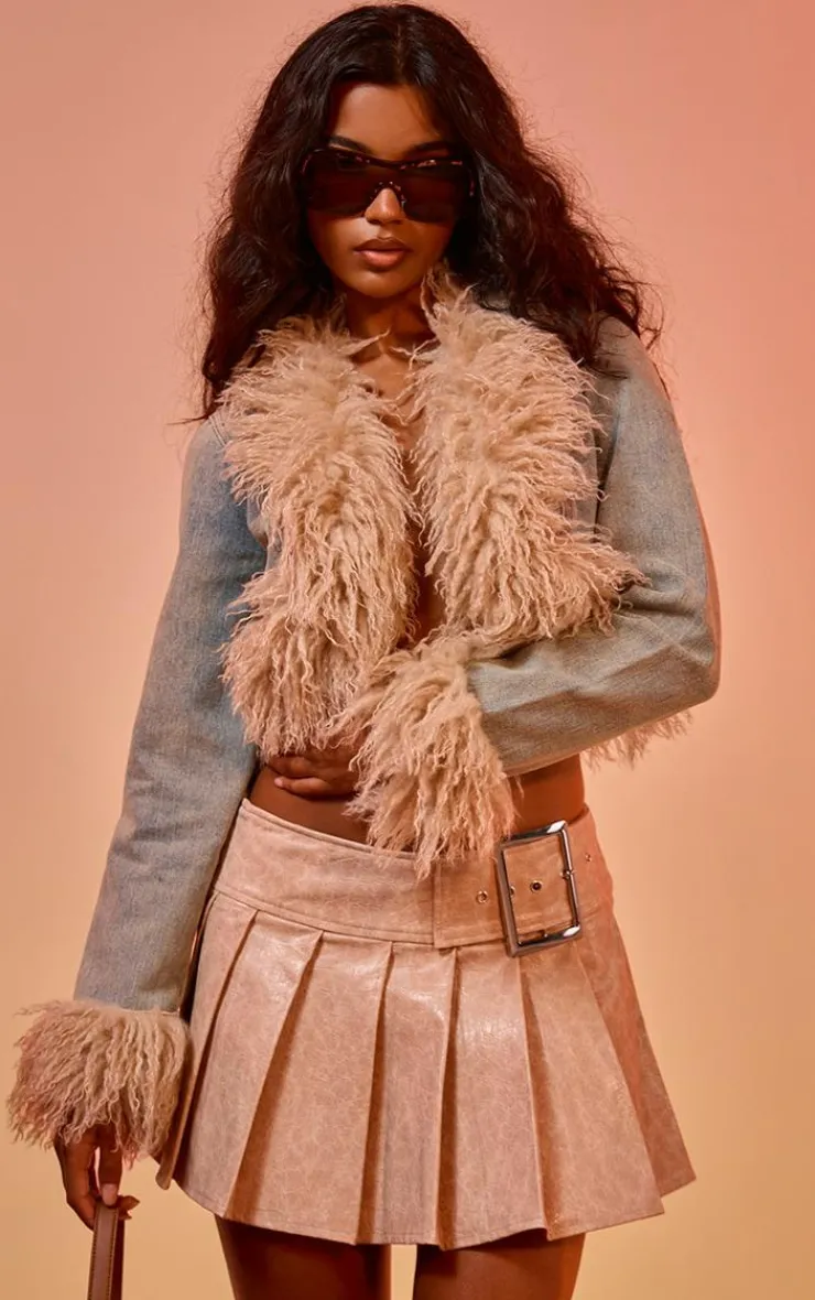 PrettyLittleThing Faux Fur Coats*Faux Fur Trim Cropped Denim Jacket
