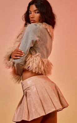 PrettyLittleThing Faux Fur Coats*Faux Fur Trim Cropped Denim Jacket
