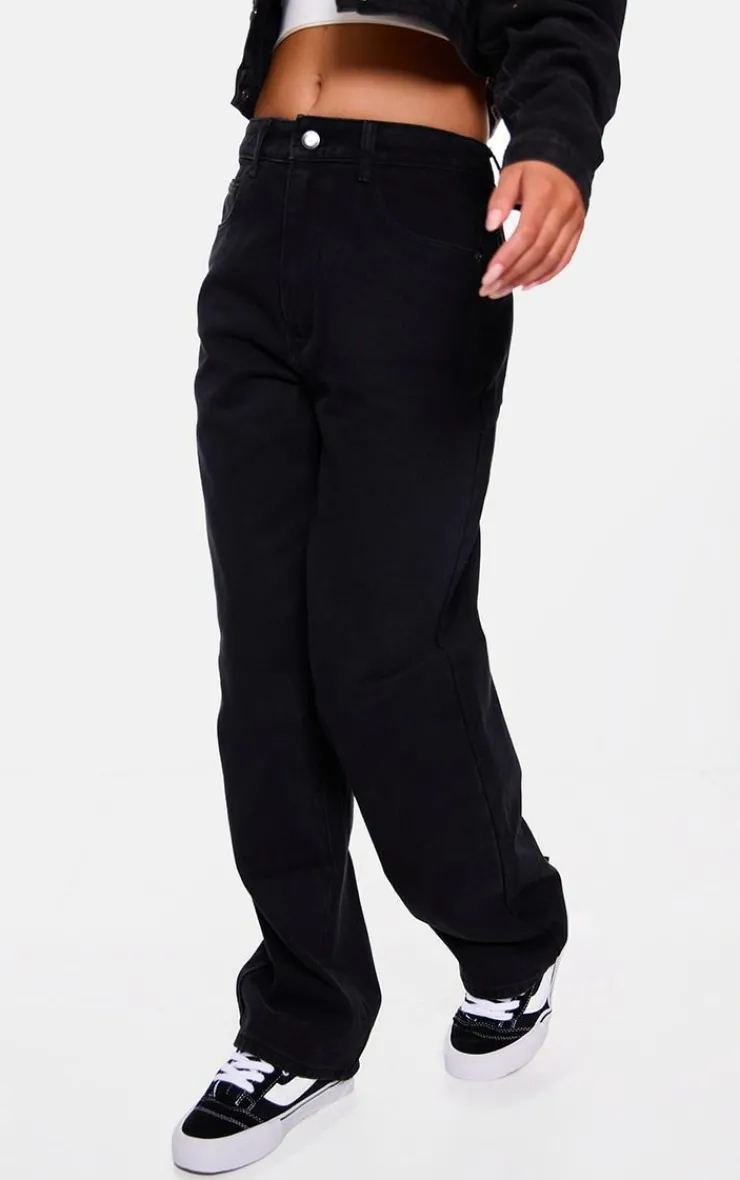PrettyLittleThing Christmas Shop*Dipped Back Waistband Boyfriend Jeans