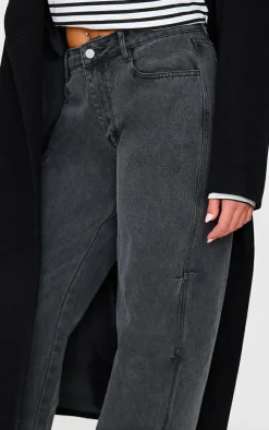 PrettyLittleThing Christmas Shop*Turn Up Hem Barrel Style Jeans