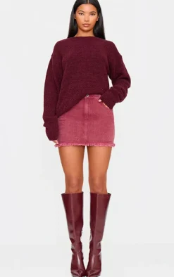 Hot PrettyLittleThing Washed Raw Hem Denim Mini Skirt Burgundy