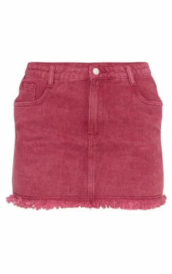 Hot PrettyLittleThing Washed Raw Hem Denim Mini Skirt Burgundy