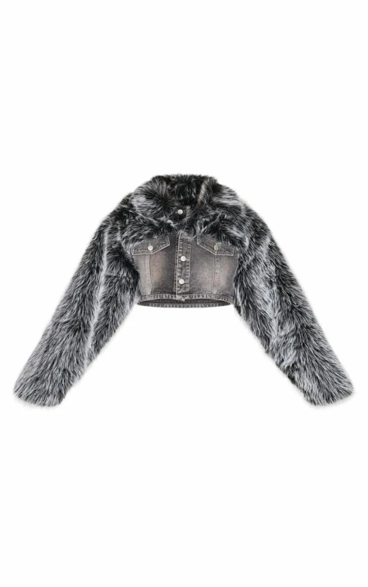 PrettyLittleThing Christmas Shop*Faux Fur Trim Cropped Denim Jacket