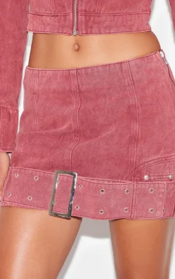 Best PrettyLittleThing Buckle Detail Denim Mini Skirt Washed Red