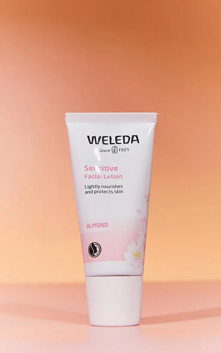 PrettyLittleThing Moisturizers*Weleda Almond Sensitive Skin Soothing Facial Lotion 30ml