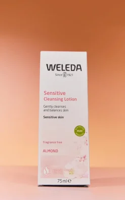 PrettyLittleThing Cleansers*Weleda Almond Sensitive Skin Soothing Cleansing Lotion 75ml