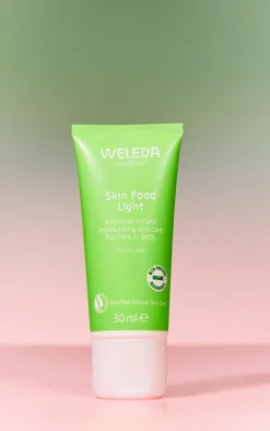 PrettyLittleThing Moisturizers*Weleda Skin Food Light 30ml
