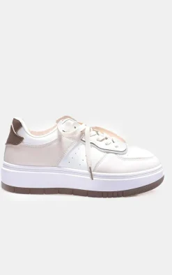 PrettyLittleThing Sneakers*and Cream Pu Contrast Chunky Sole Lace Up Sneakers