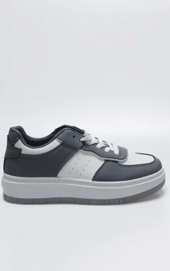 PrettyLittleThing Sneakers*and Grey Pu Contrast Chunky Sole Lace Up Sneakers