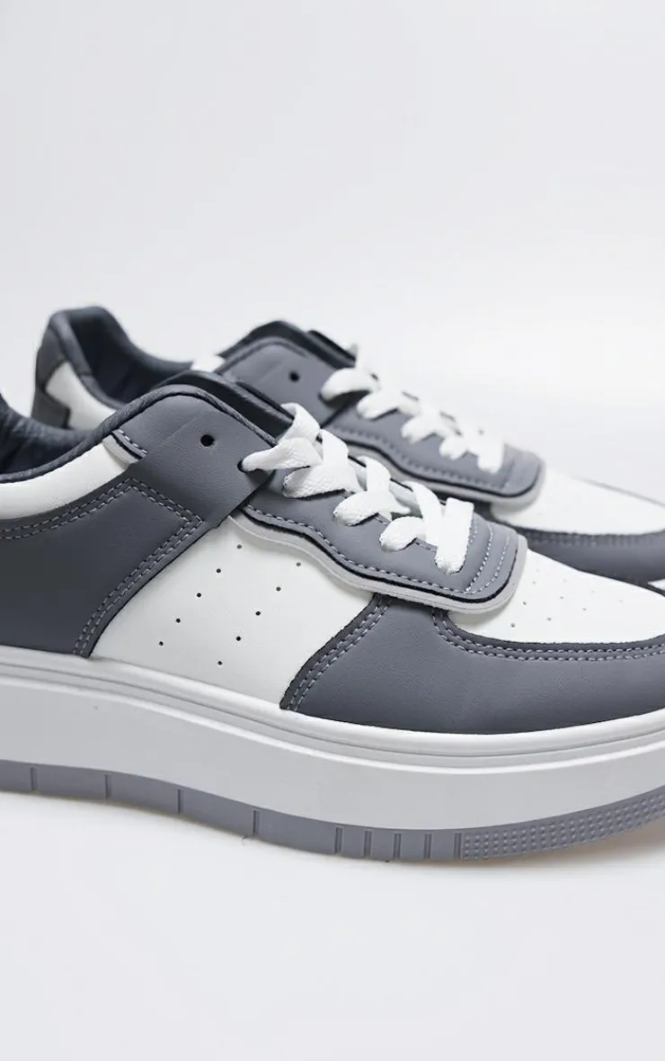 PrettyLittleThing Sneakers*and Grey Pu Contrast Chunky Sole Lace Up Sneakers