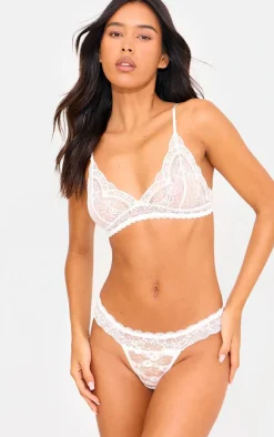 Basic Lace Bra-PrettyLittleThing Hot