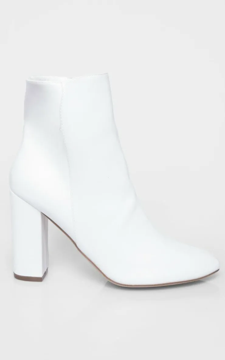 PrettyLittleThing Ankle Boots*Behati Faux Leather Ankle Boots