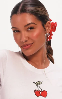 PrettyLittleThing T-Shirts*Cherry Embroidered Fitted T Shirt