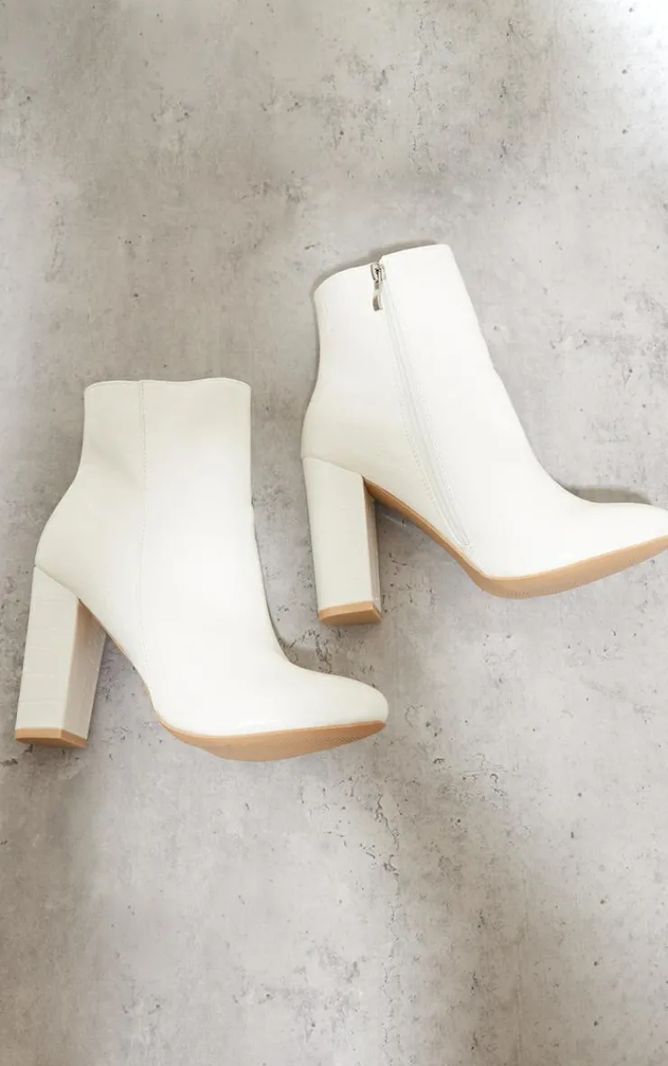 PrettyLittleThing Heeled Boots*Croc Behati Ankle Boot