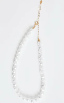 PrettyLittleThing Necklaces*Dainty Pearl Choker