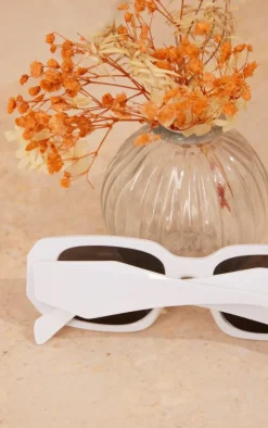 PrettyLittleThing Square Sunglasses*Diamond Detail Rectangular Frame Sunglasses
