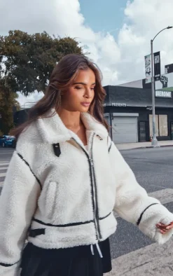 PrettyLittleThing Teddy Coats*Faux Leather Contrast Trim Teddy Aviator Jacket