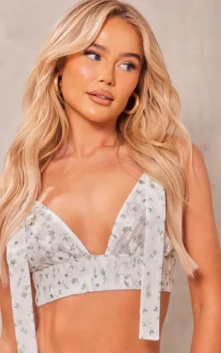 PrettyLittleThing Bralets*Floral Lace Bralet