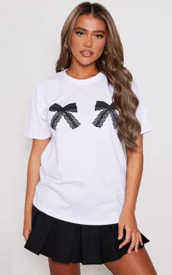 PrettyLittleThing T-Shirts*Lace Bow Print T Shirt
