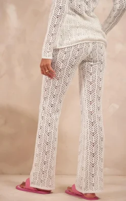Online PrettyLittleThing Open Crochet Knit Pants White