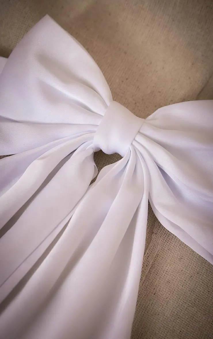 PrettyLittleThing Hair Accessories*Oversized Bow Hair Clip