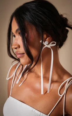 PrettyLittleThing Statement Earrings*Pearl Detail Satin Bow Statement Earrings