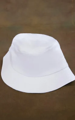 PrettyLittleThing Hats*Plain Bucket Hat