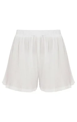 Online PrettyLittleThing Plisse High Waisted Shorts White