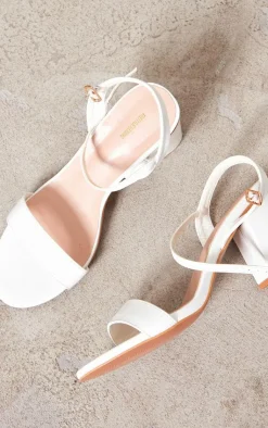 PrettyLittleThing Low Heels*PU Basic Strap Detail Low Heeled Sandals