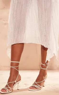 PrettyLittleThing Low Heels*Pu Crinkle Lace Up Low Heeled Sandals