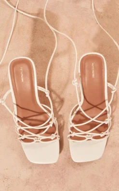 PrettyLittleThing Low Heels*Pu Crinkle Lace Up Low Heeled Sandals