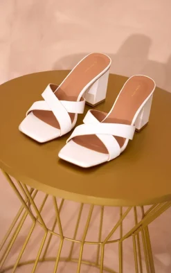 PrettyLittleThing Mules*Pu Cross Strap Block Heeled Mules