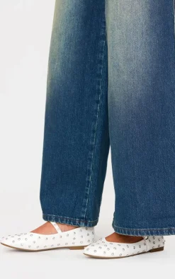 PrettyLittleThing Ballet Flats*PU Round Toe Studded Ballet Flats