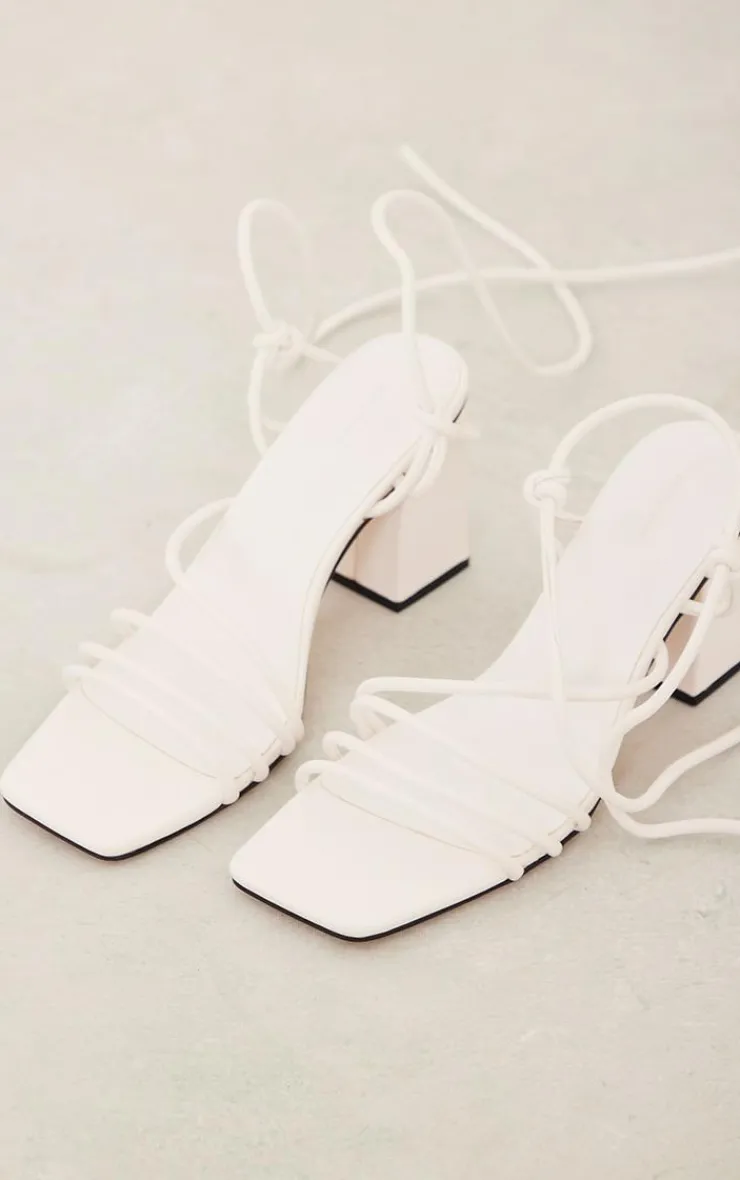 PrettyLittleThing Low Heels*Pu Square Toe Strappy Low Block Heeled Sandals
