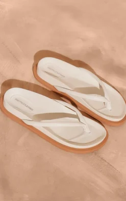 PrettyLittleThing Flat Sandals*Real Leather Round Toe Flat Flip Flop Sandals