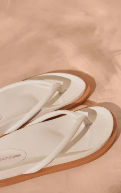PrettyLittleThing Flat Sandals*Real Leather Round Toe Flat Flip Flop Sandals