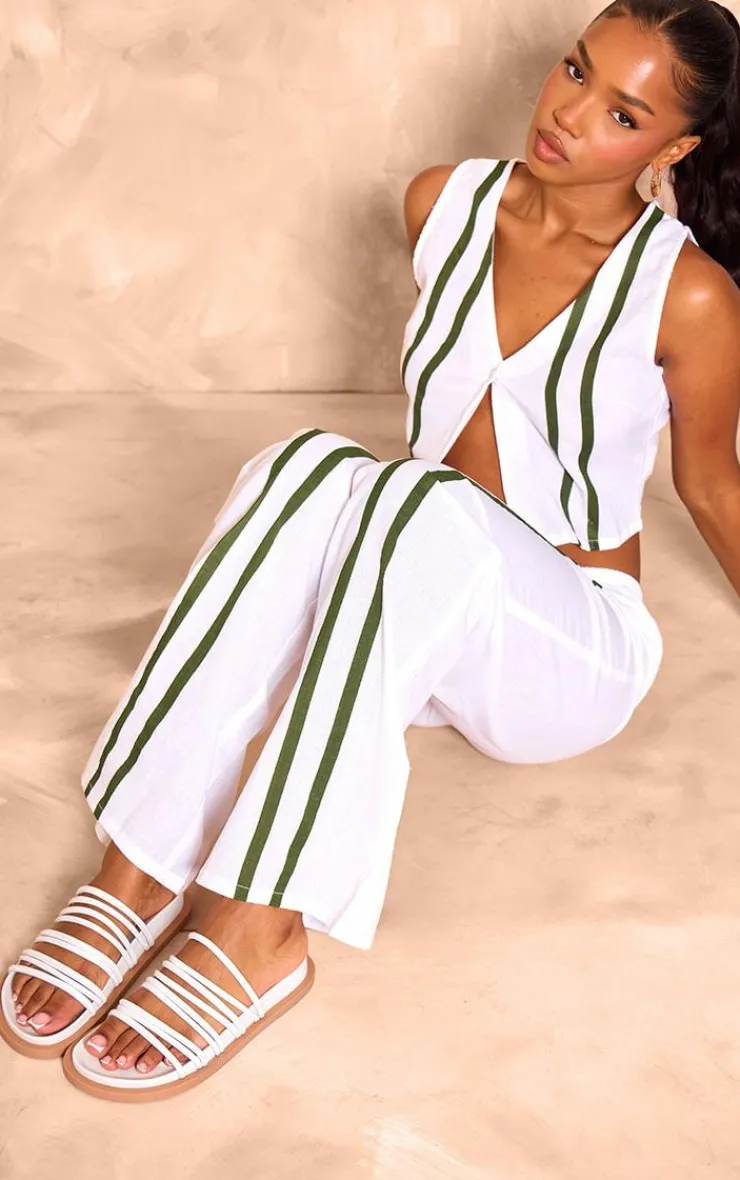 PrettyLittleThing Flat Sandals*Real Leather Round Toe Strap Detail Footbed Sandals