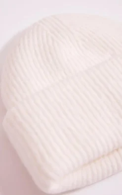 PrettyLittleThing Hats*Ribbed Knit Beanie