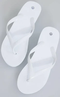 PrettyLittleThing Flat Sandals*Round Toe Simple Platform Flip Flops