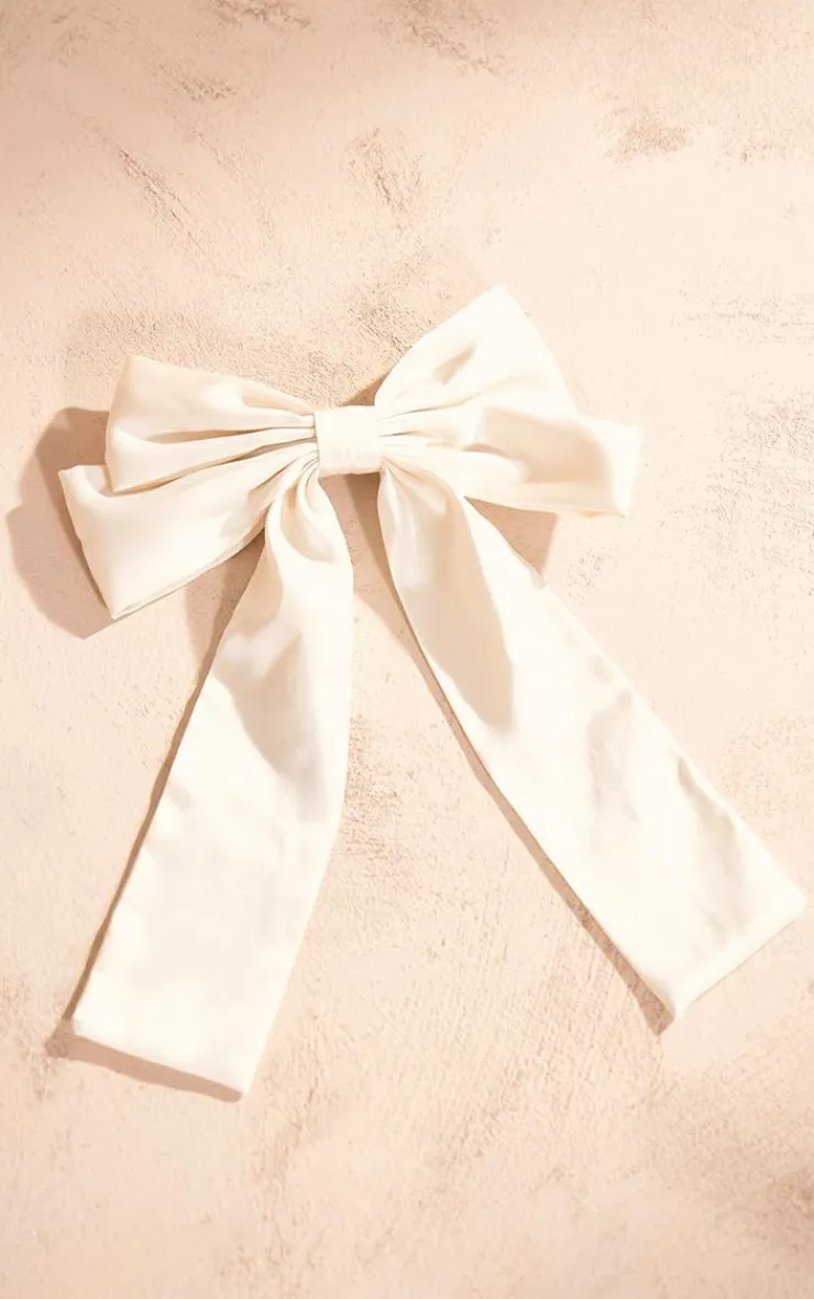 PrettyLittleThing Hair Accessories*Satin Oversized Bow Hair Clip