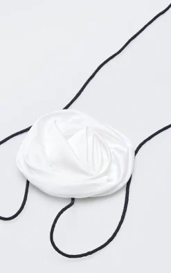 PrettyLittleThing Necklaces*Satin Ruffle Corsage