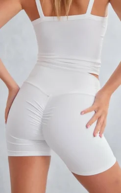 PrettyLittleThing Gym Shorts*Sculpt Ruched Bum Gym Shorts