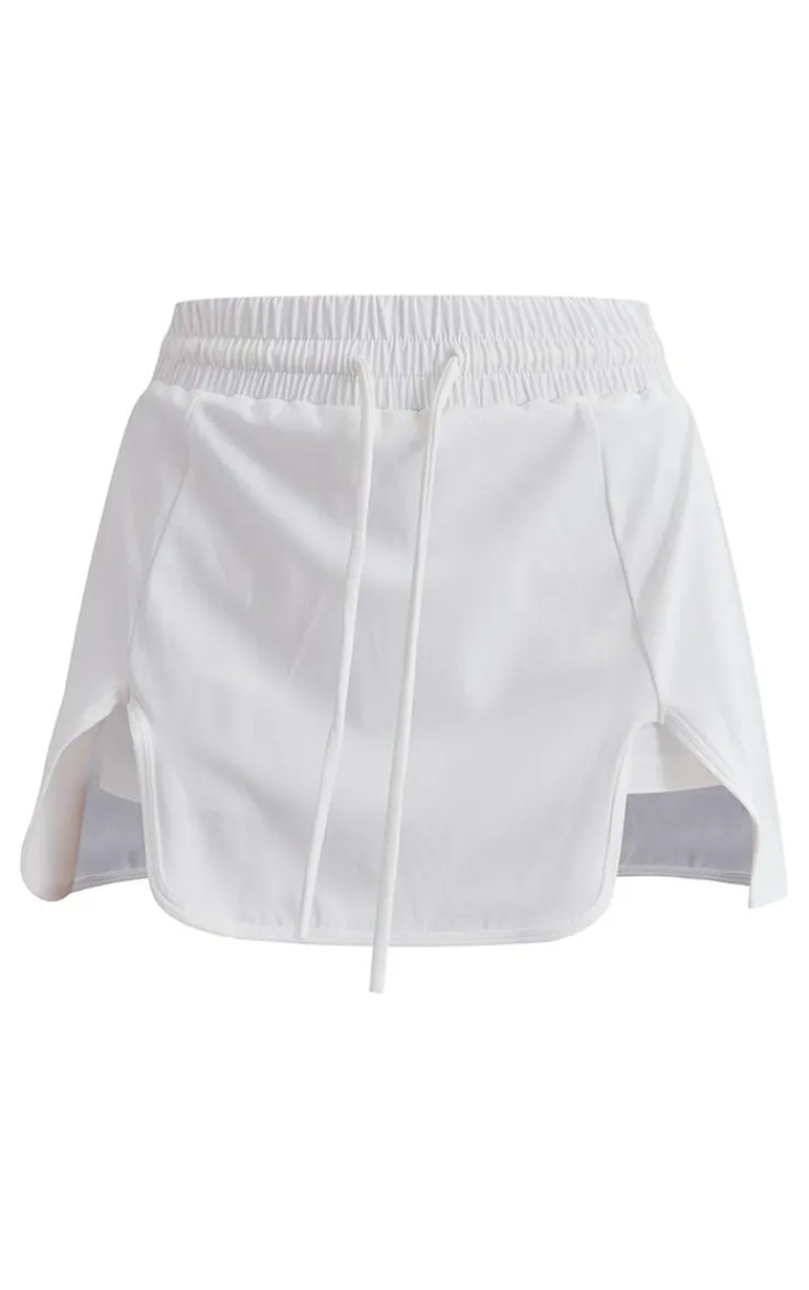 PrettyLittleThing Gym Shorts*Sculpt Toggle Waist Split Front Gym Skort
