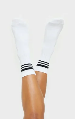 PrettyLittleThing Socks*Stripe Sports Socks