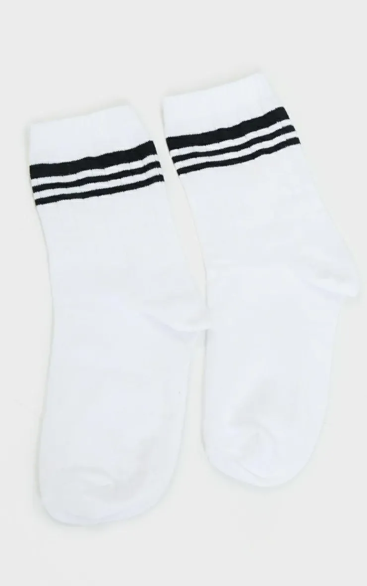 PrettyLittleThing Socks*Stripe Sports Socks