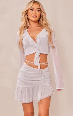 New PrettyLittleThing Textured Chiffon Ruched Ruffle Mini Skirt White