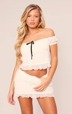 Clearance PrettyLittleThing Textured Mesh Off The Shoulder Bow Detail Crop Top White